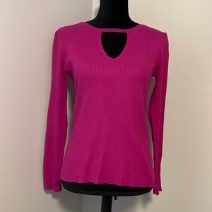Woman’s size Medium pink sweater